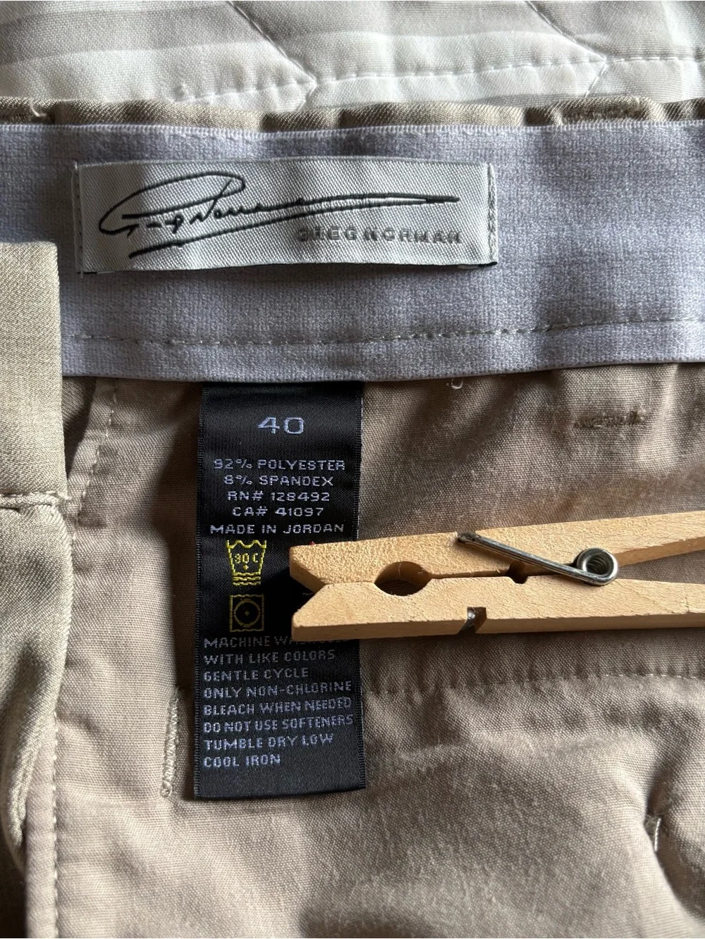 Greg Norman Men Tan Shorts, W40